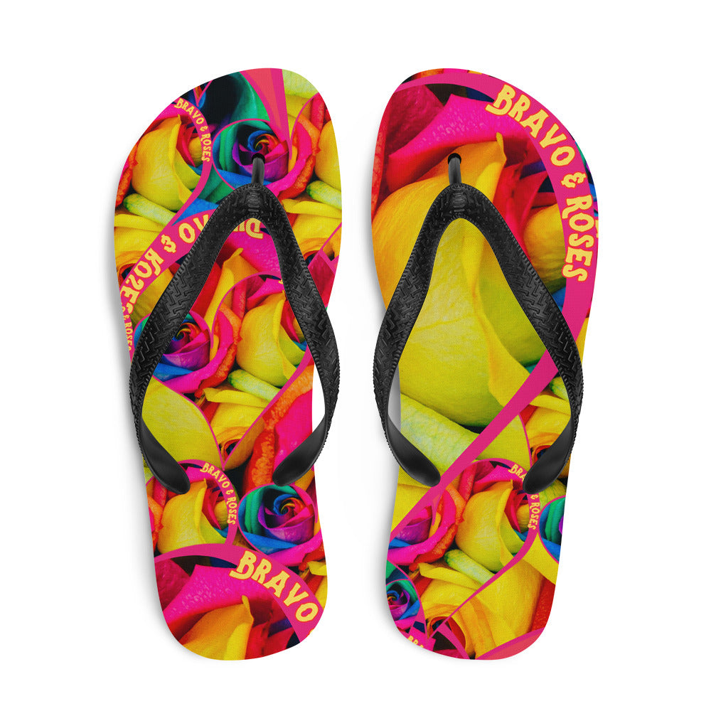🌟 Step into the Spotlight! 🌟 Elevate your style with Bravo & Roses Signature flip flops! 🌹✨ ⠀ 🎨 Calling all Spotlyght Seekers and Art Enthusiasts! 🎨 These flip flops are more than just footwear – they're a celebration of art and creativity! 🎉 Embrace your artistic spirit with every step you take.