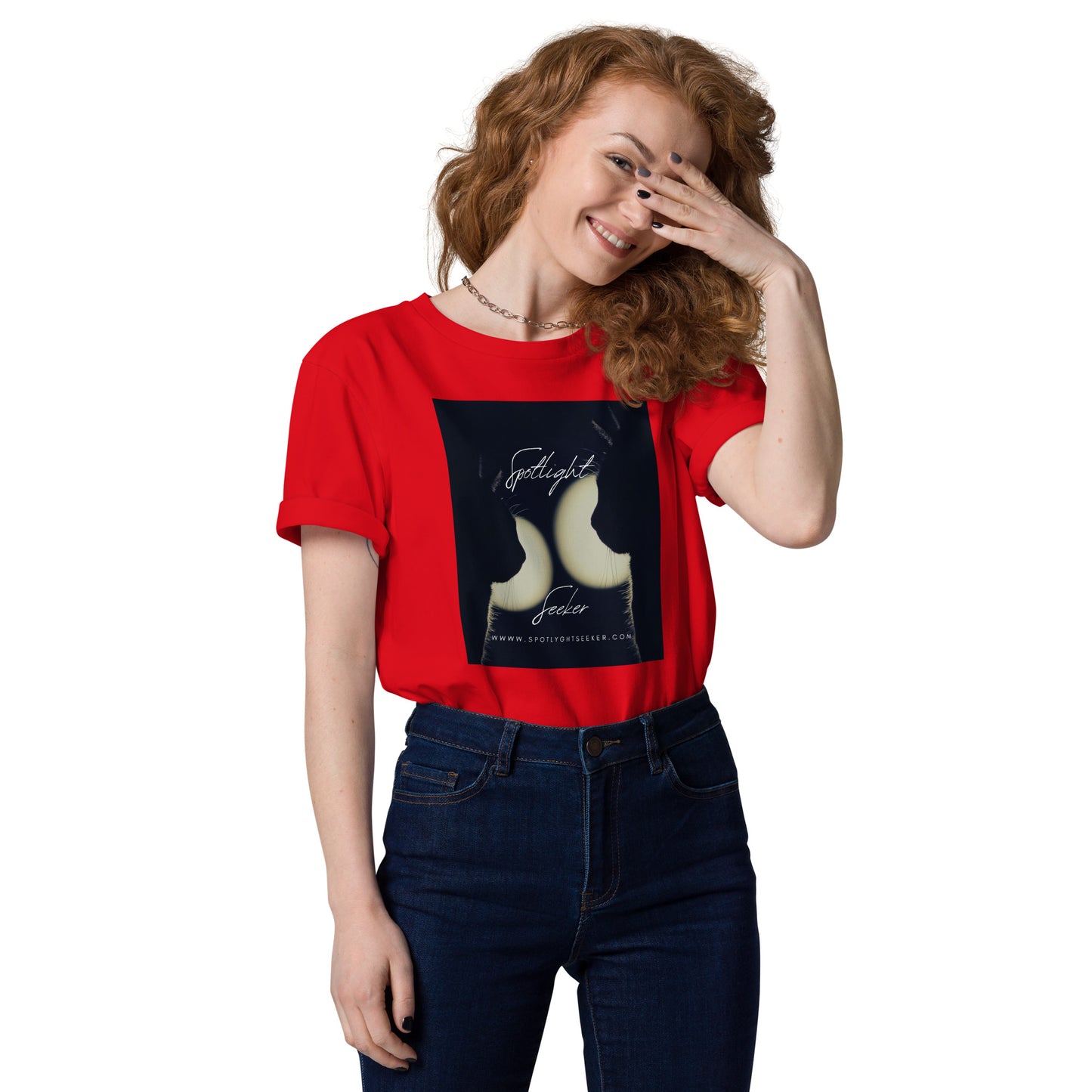 A little play on words in the industry we know of "casting calls" or "call sheet", thus for the cat-loving artist we have the Cat Call Collection for the artist who loves their cat and the spotlight! - Cat Call T-Shirt